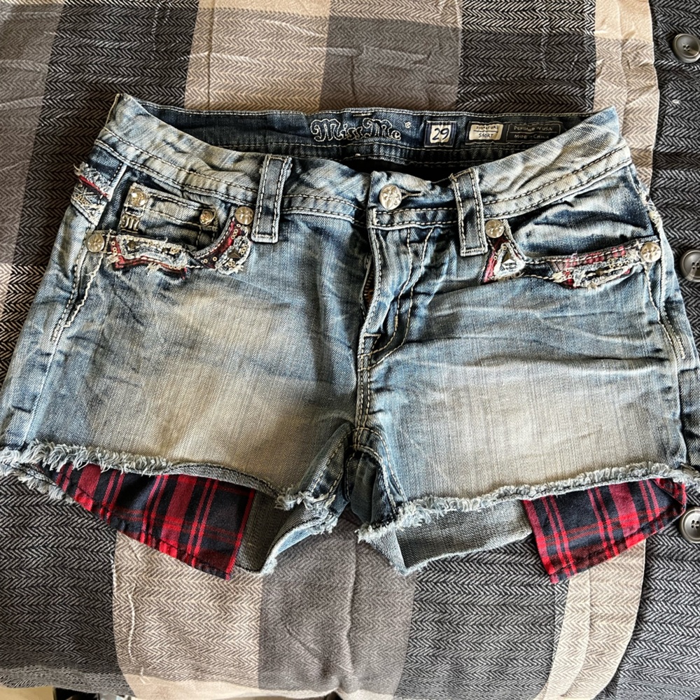 Miss Me Shorts